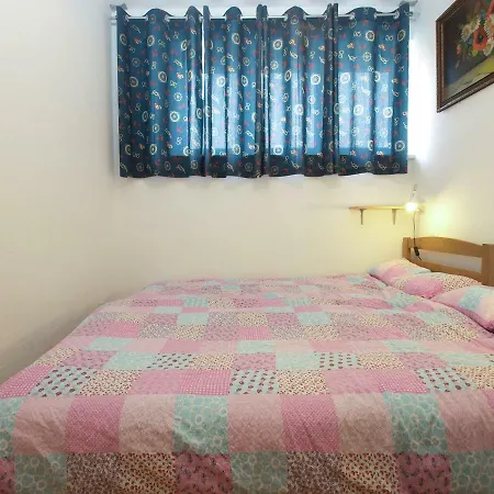 Apartment Suzana 1849 *